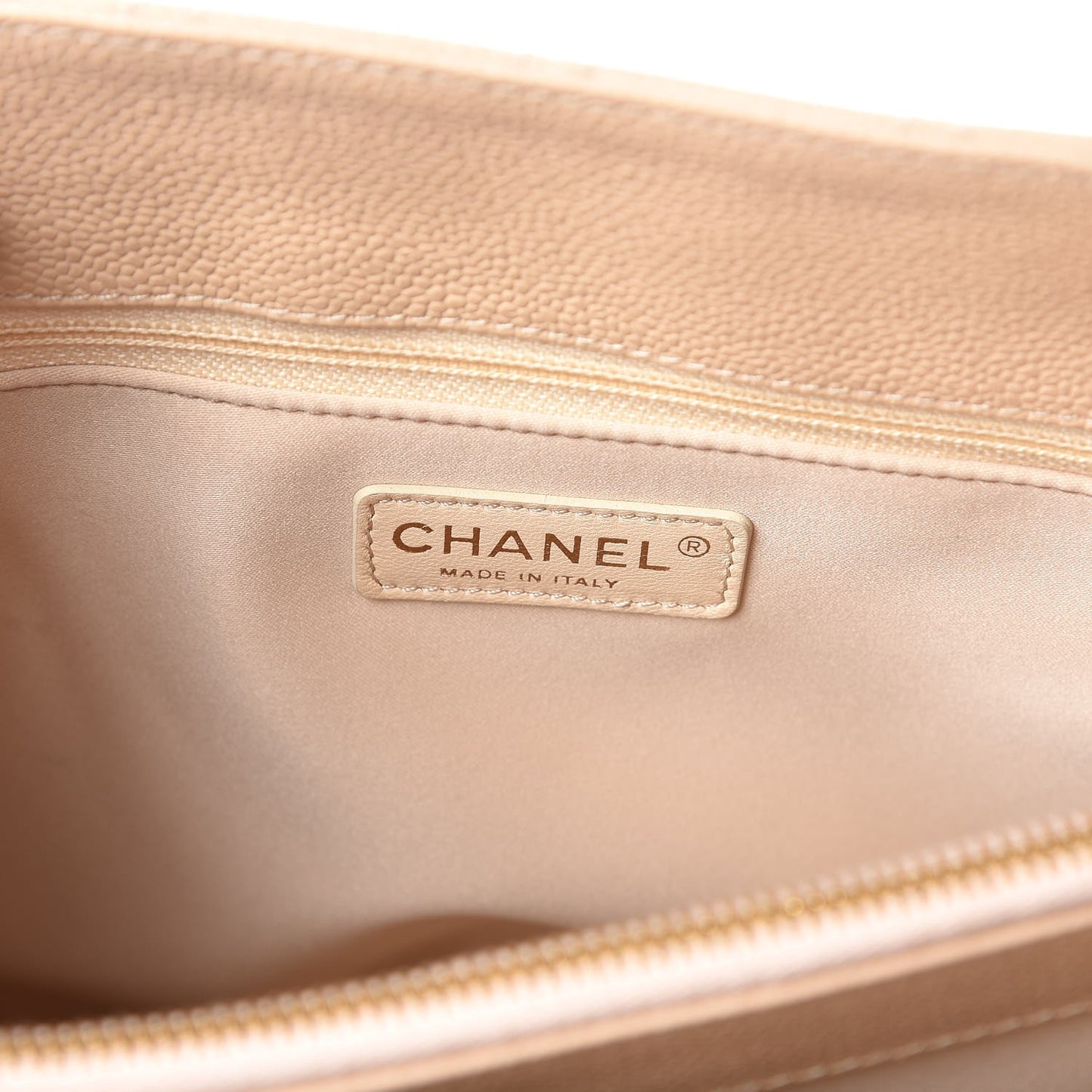 Caviar Quilted Grand Shopping Tote GST Beige Clair
