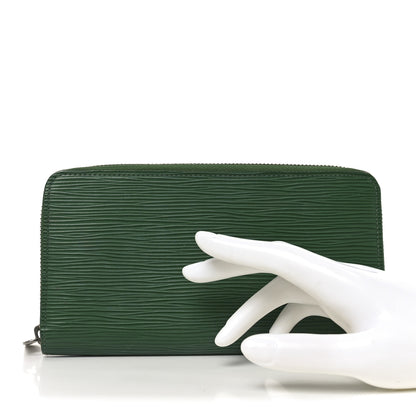 Louis Vuitton Epi Zippy Wallet Menthe 2 of 8