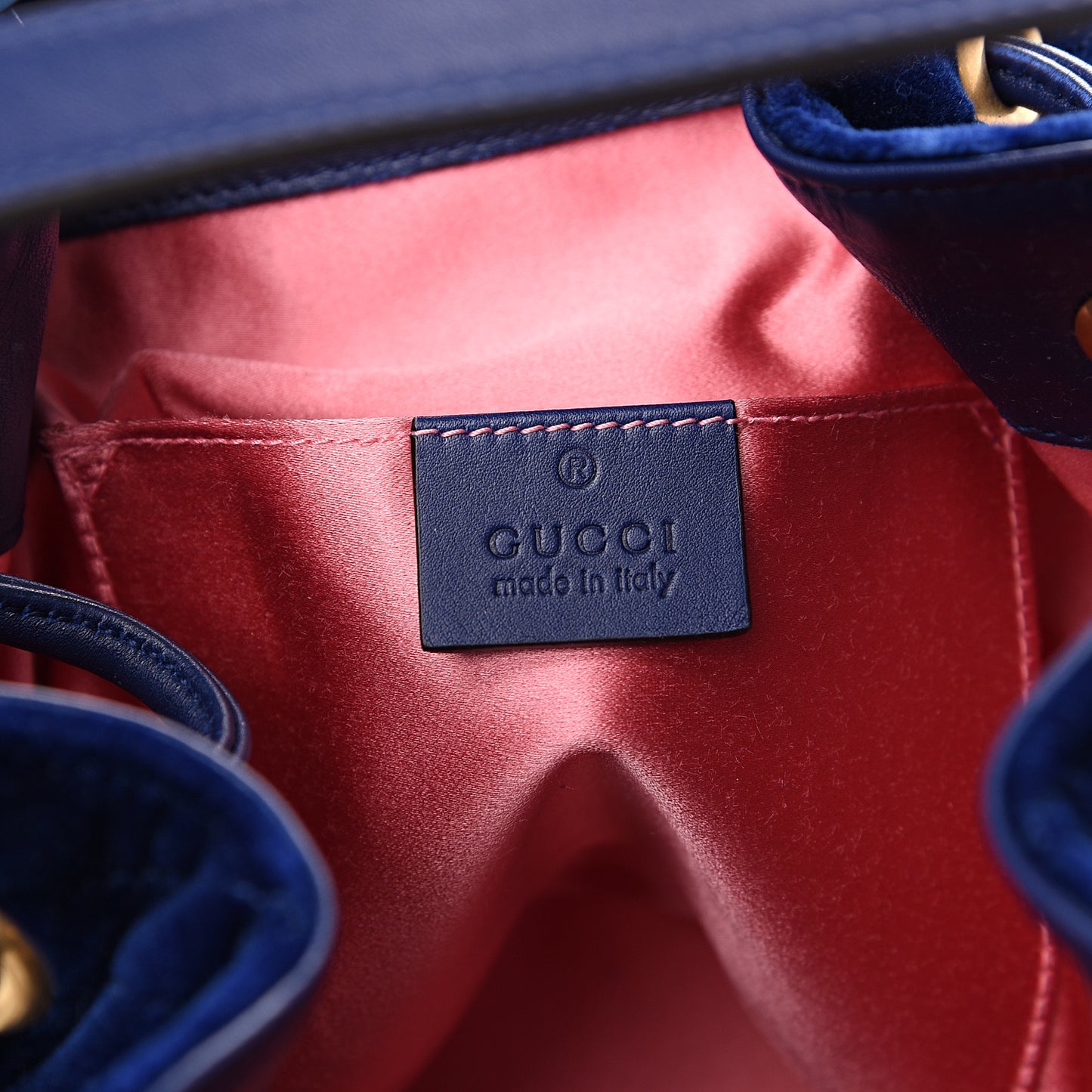 Velvet Matelasse GG Marmont Bucket Bag Cobalt Blue