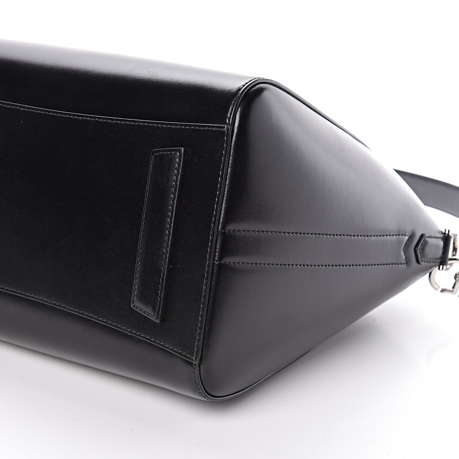 Givenchy Shiny Lord Calfskin Medium Antigona Black 9 of 10