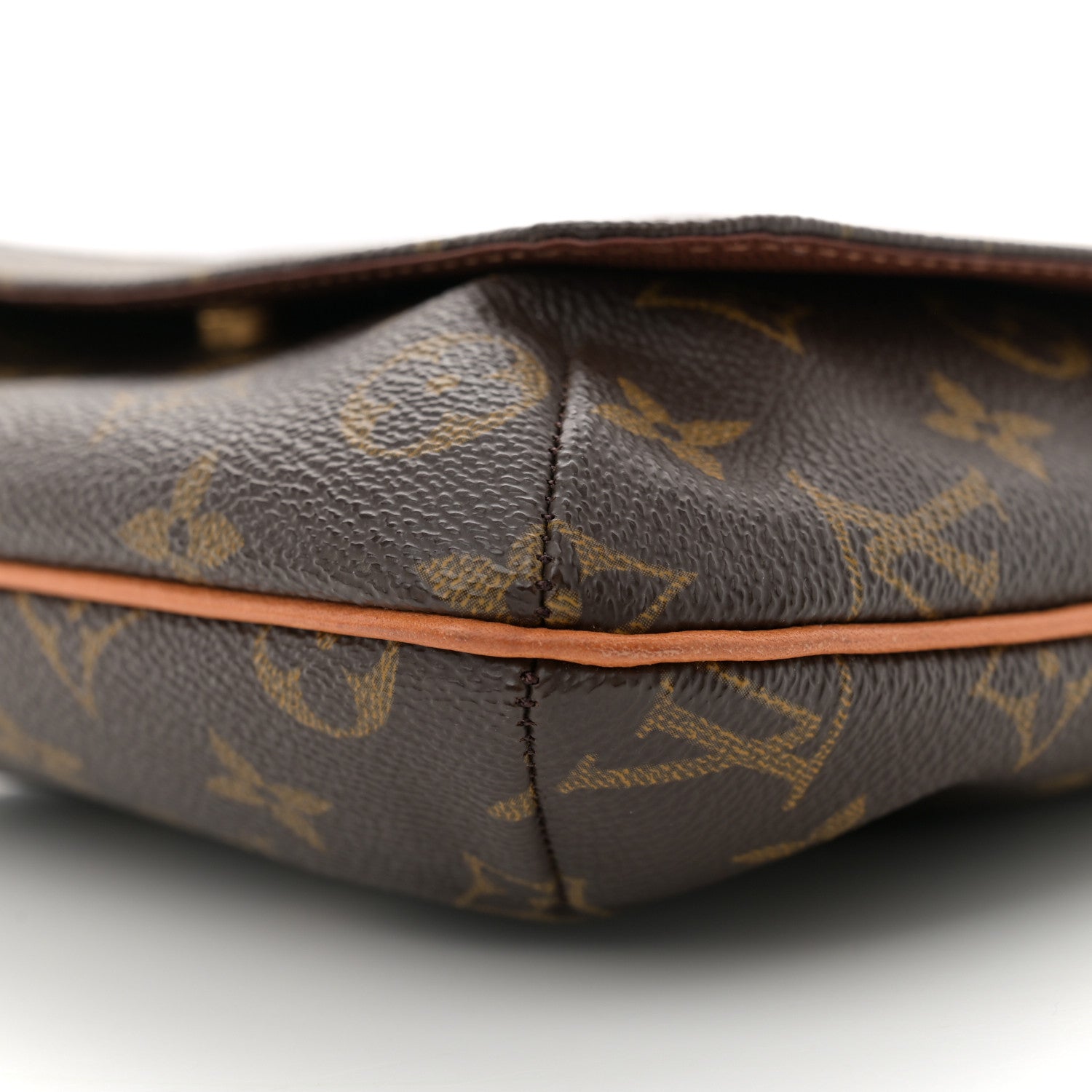 Louis Vuitton Monogram Musette Salsa 9 of 10