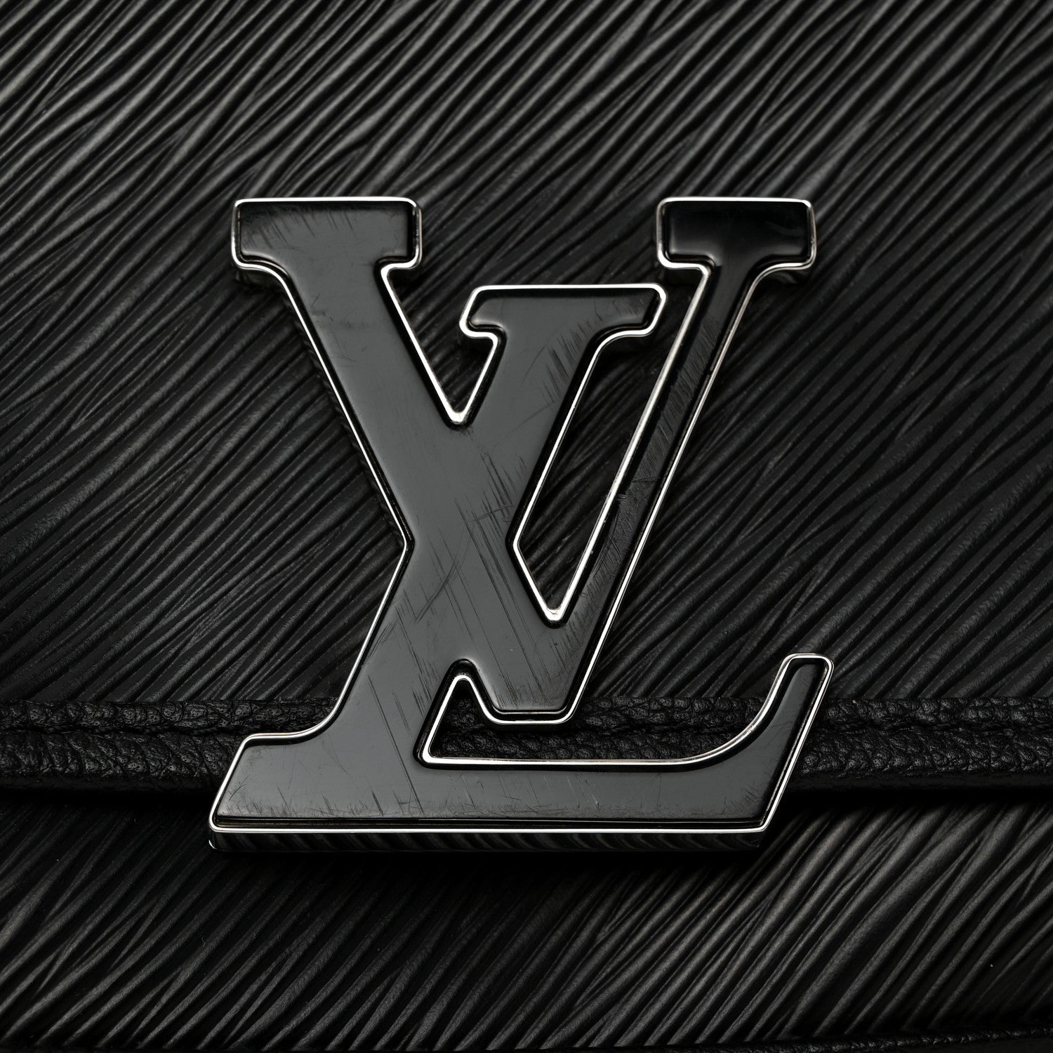 Louis Vuitton Epi Buci Crossbody Black 10 of 10