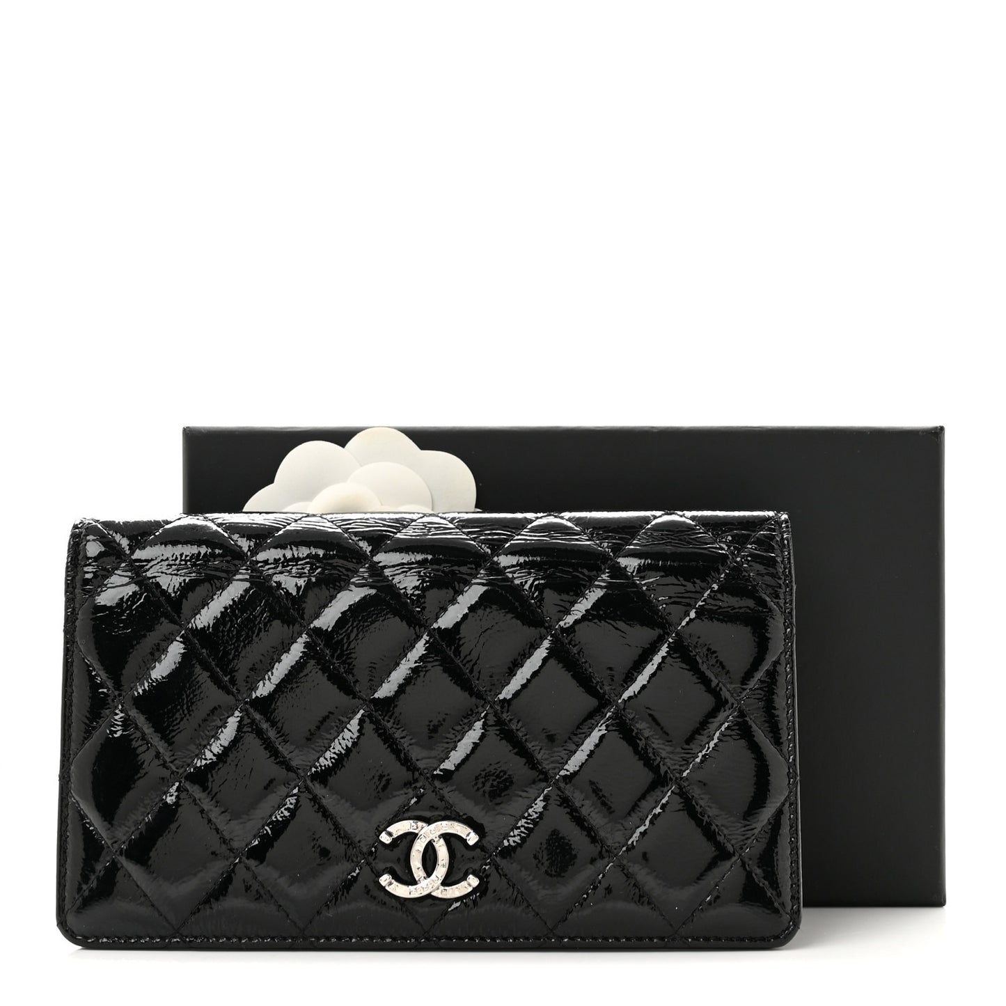 Patent Quilted Brilliant Yen Wallet Black