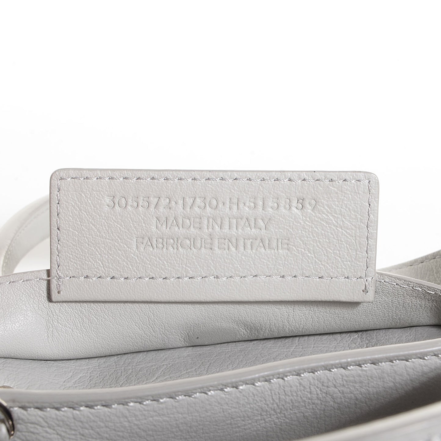 Calfskin Papier Mini A4 Tote Gris Glace