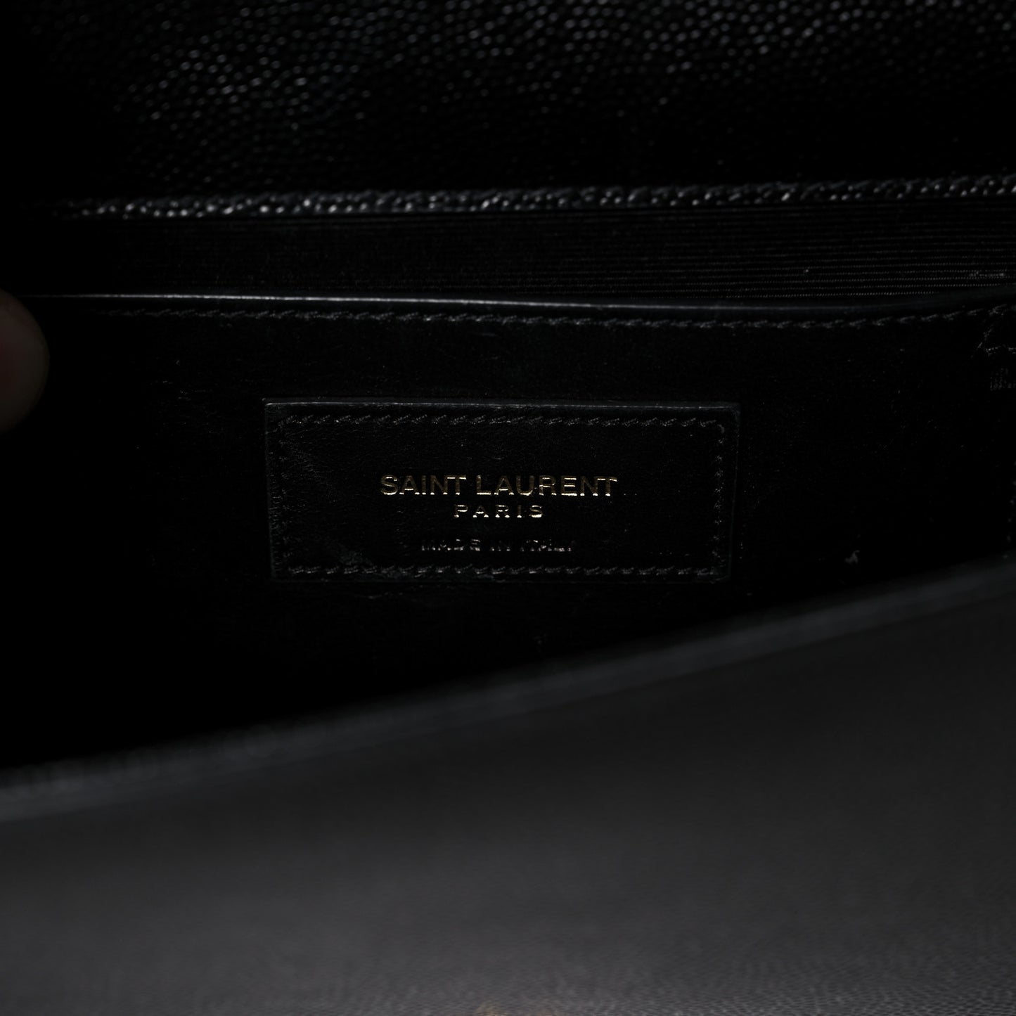 Grain De Poudre Classic Monogram Kate Clutch Black