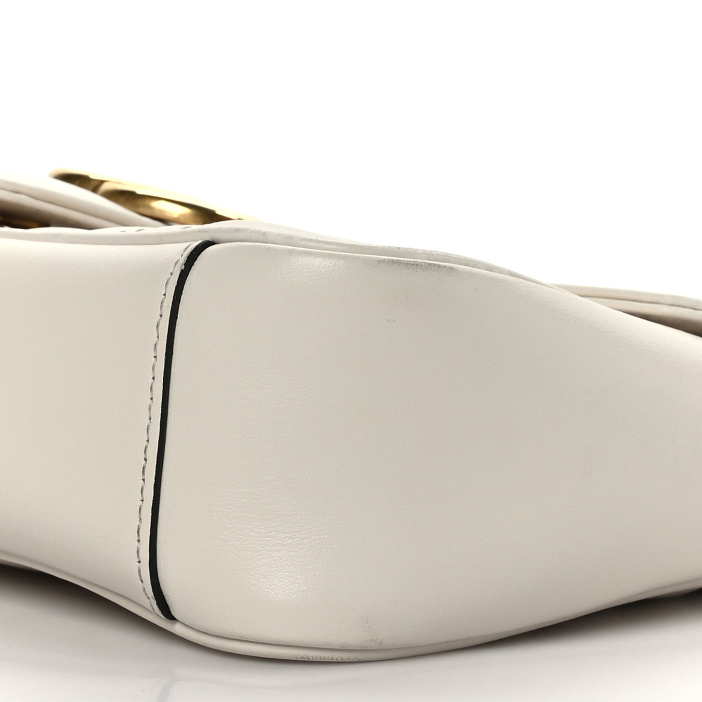 Calfskin Matelasse Small GG Marmont Shoulder Bag White