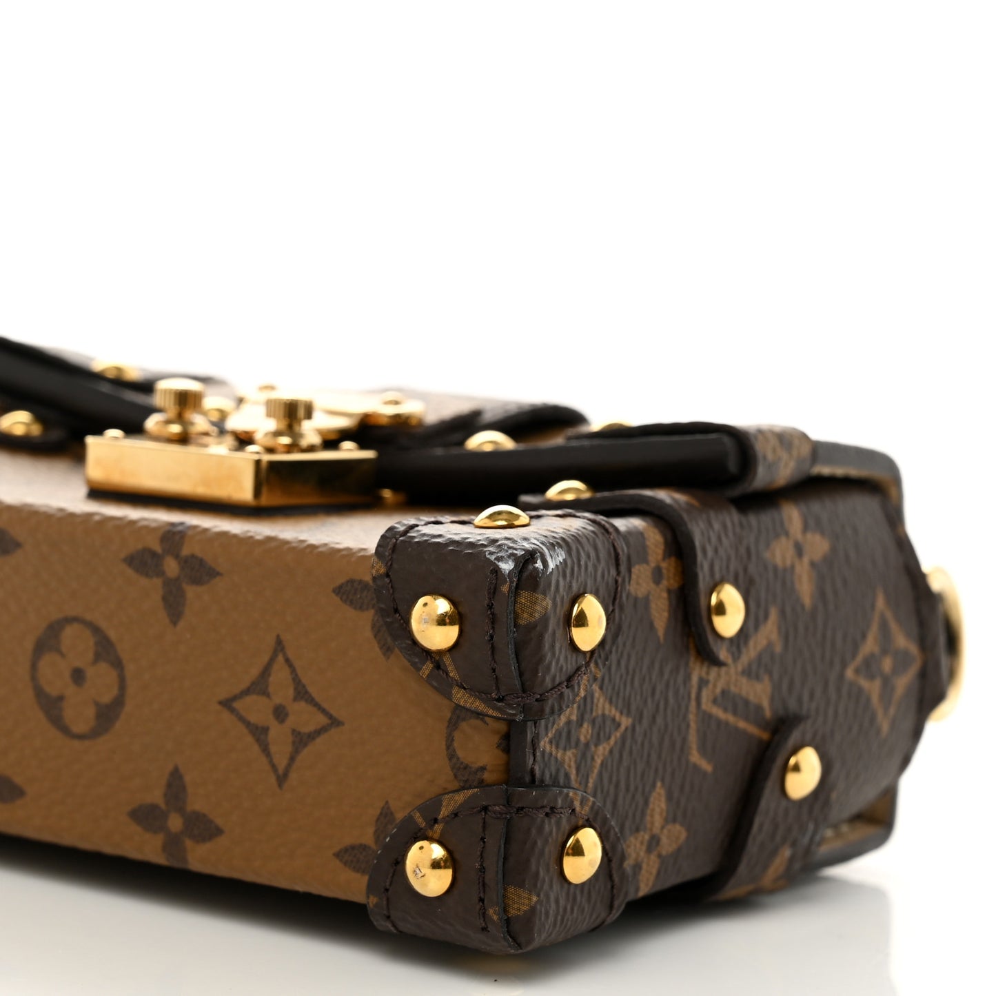 Reverse Monogram Essential Trunk NM