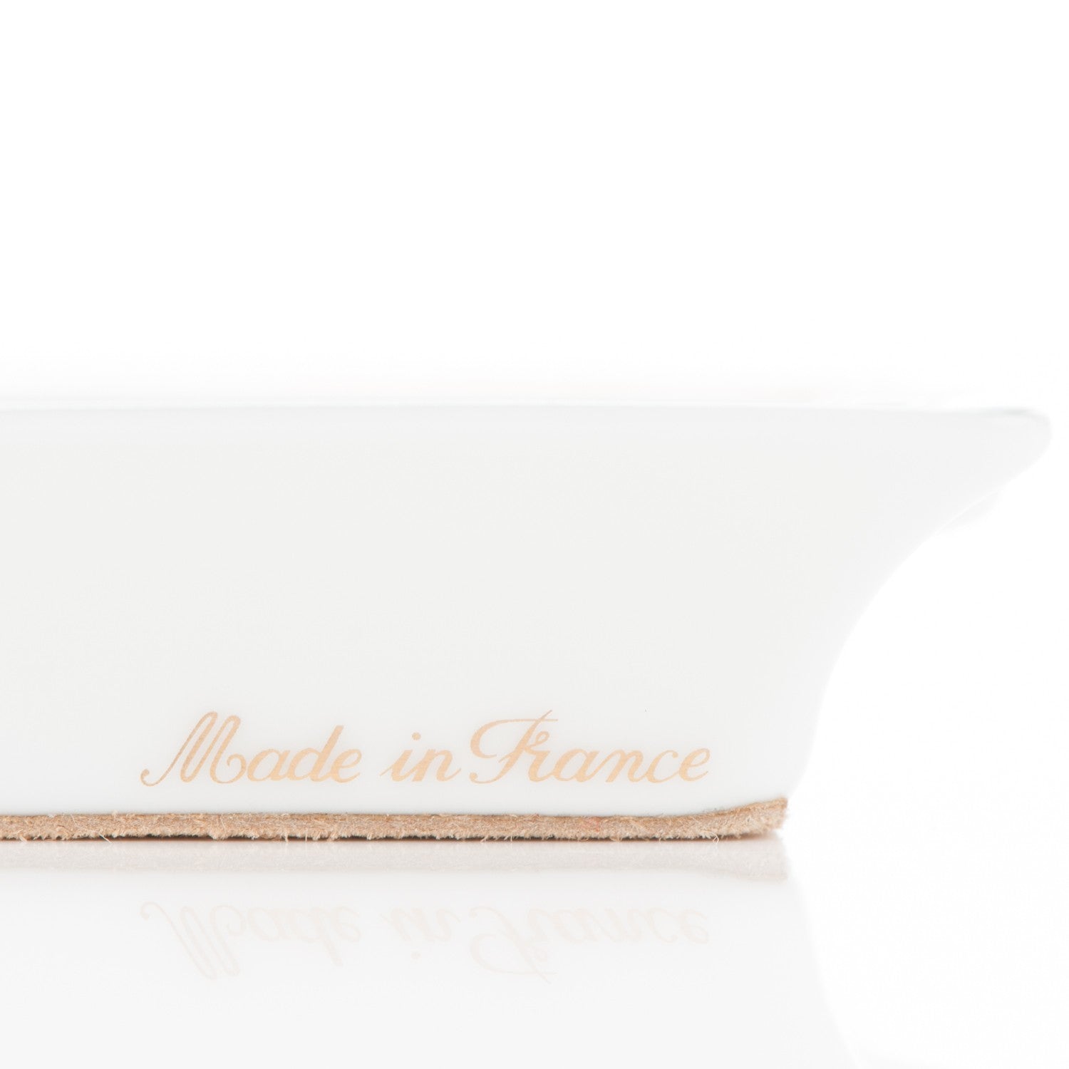 Hermes Porcelain Mini Chevaux A La Couverture Ashtray 4 of 5