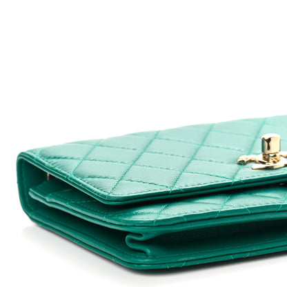 Chanel Lambskin Quilted Trendy CC Wallet On Chain WOC Green 10 of 12