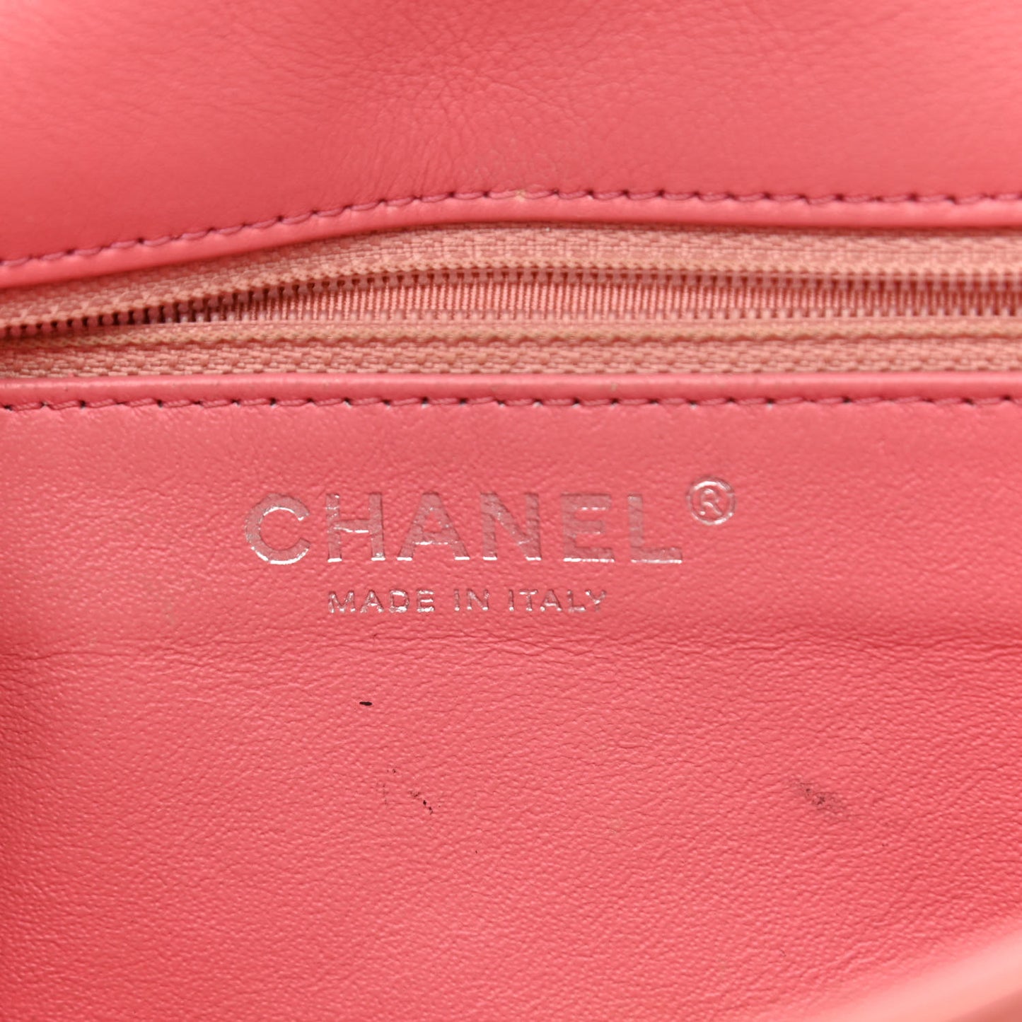 Patent Chevron Quilted Medium Single Flap Pink