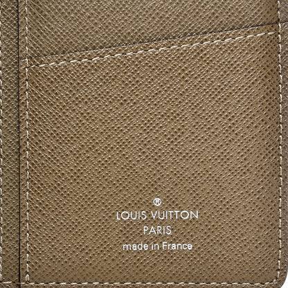 Louis Vuitton Taiga Brazza Wallet Oural 6 of 7