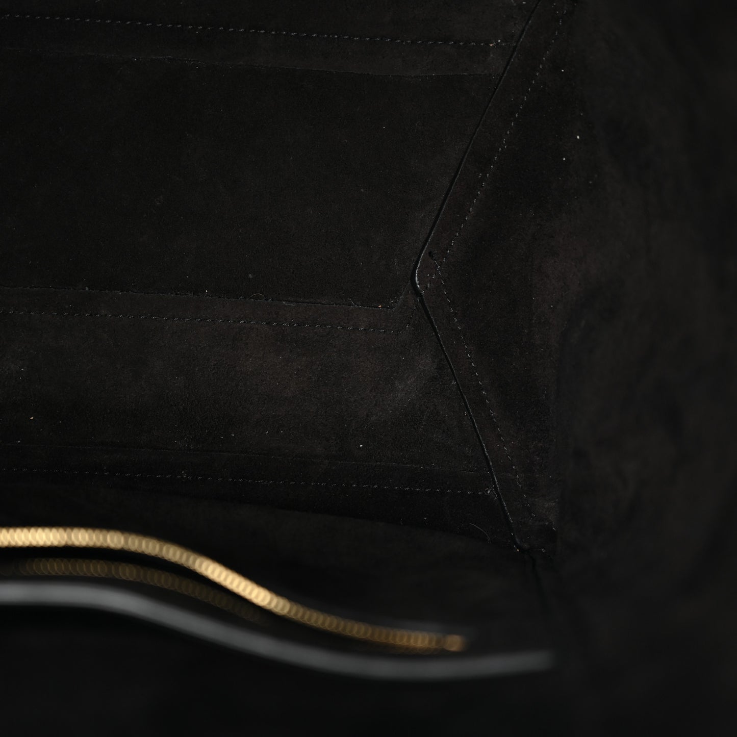 Soft Grained Calfskin Sangle Bucket Bag Black