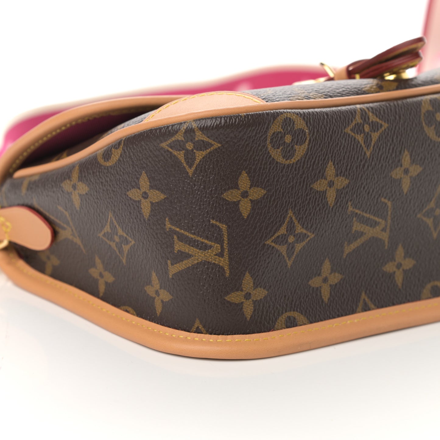 Monogram Diane Fuchsia