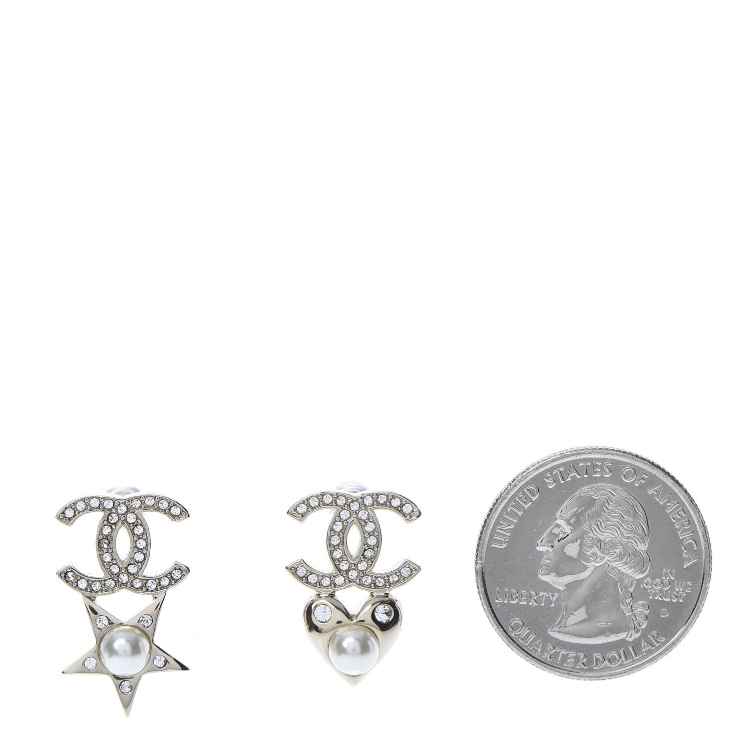 Chanel Crystal Pearl Charming Winter CC Star Heart Earrings Gold 2 of 5