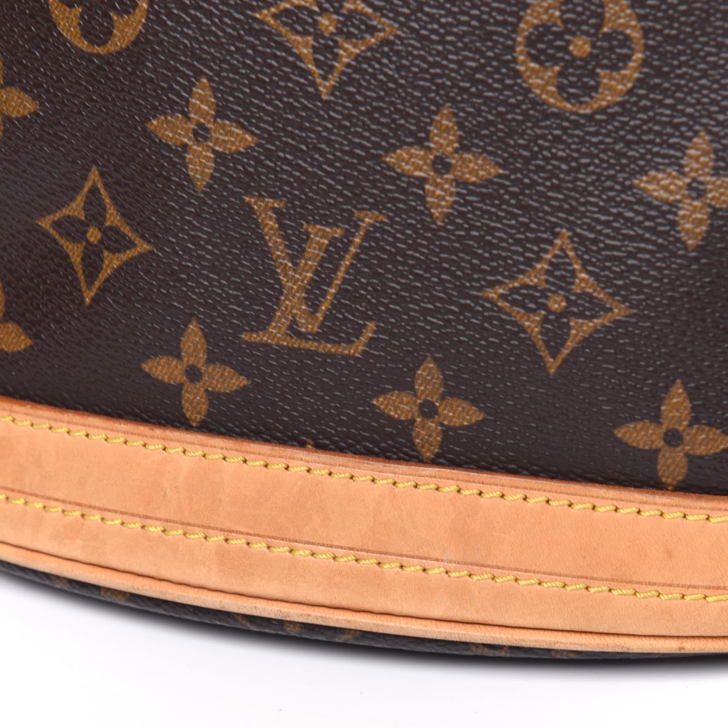 Louis Vuitton Monogram Petit Bucket 23 24 of 36