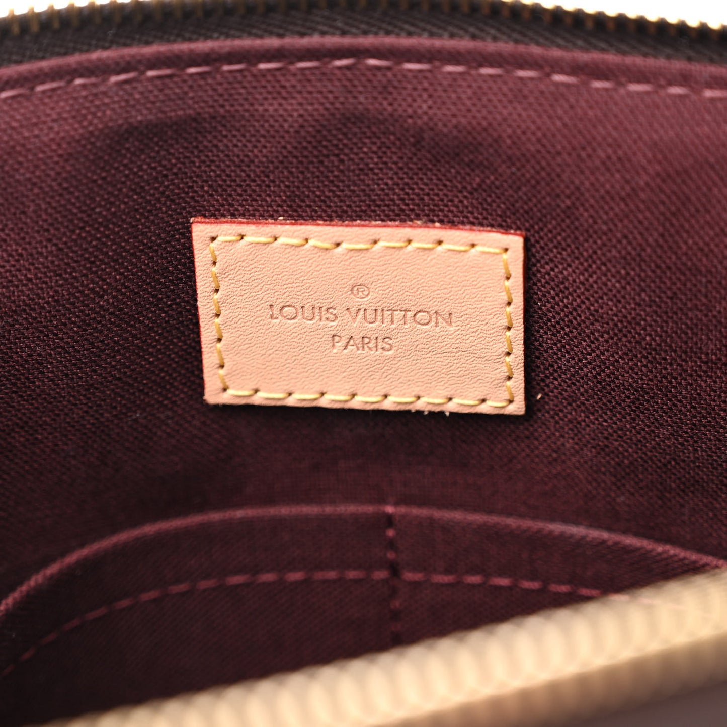 Monogram Rivoli MM