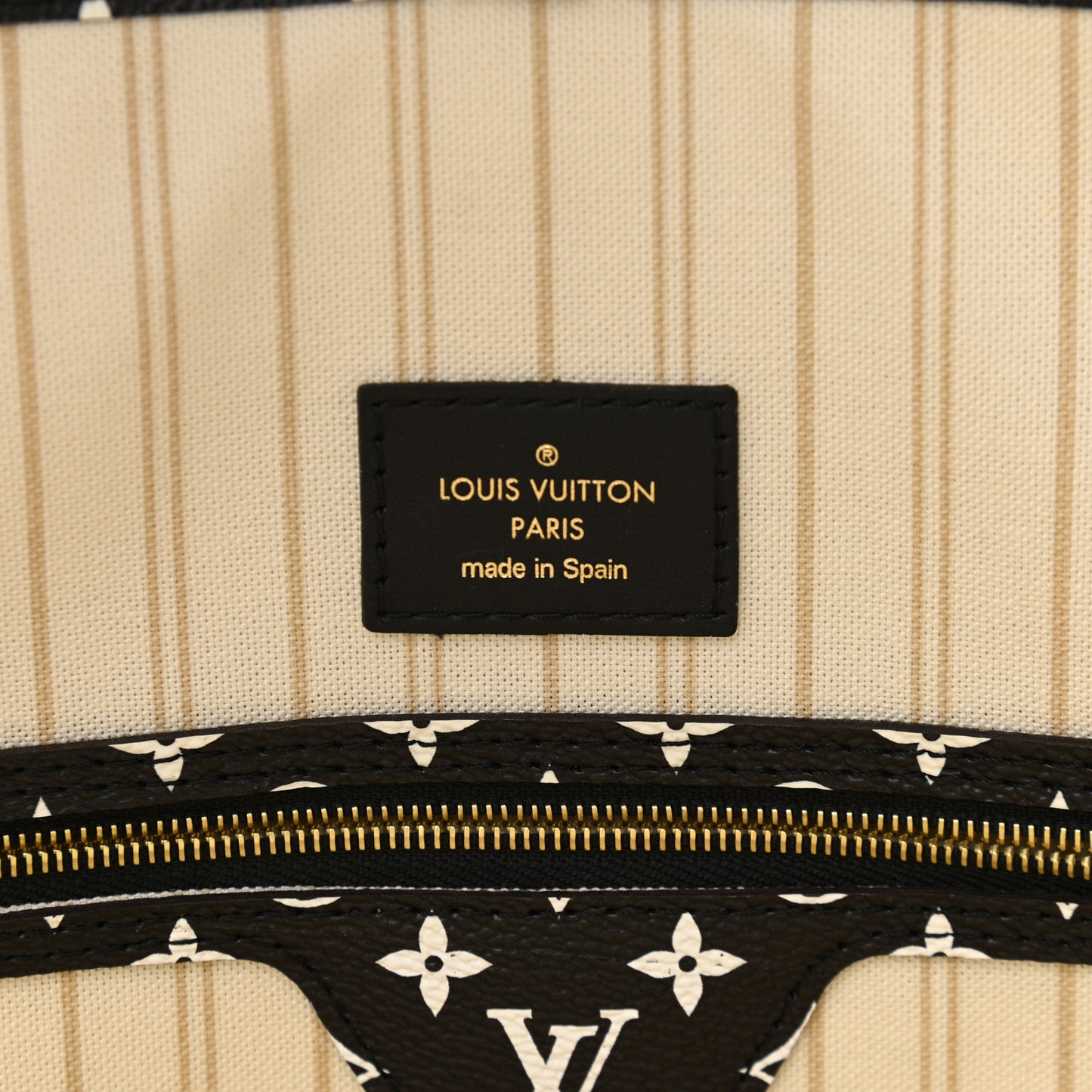 Monogram Giant Jungle Neverfull MM Ivory