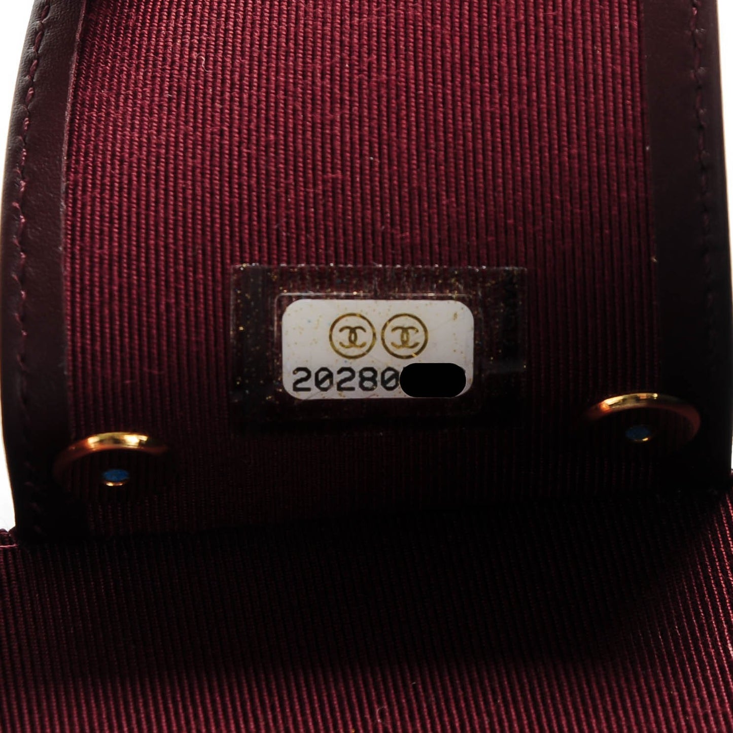 Caviar Quilted 6 Key Holder Black