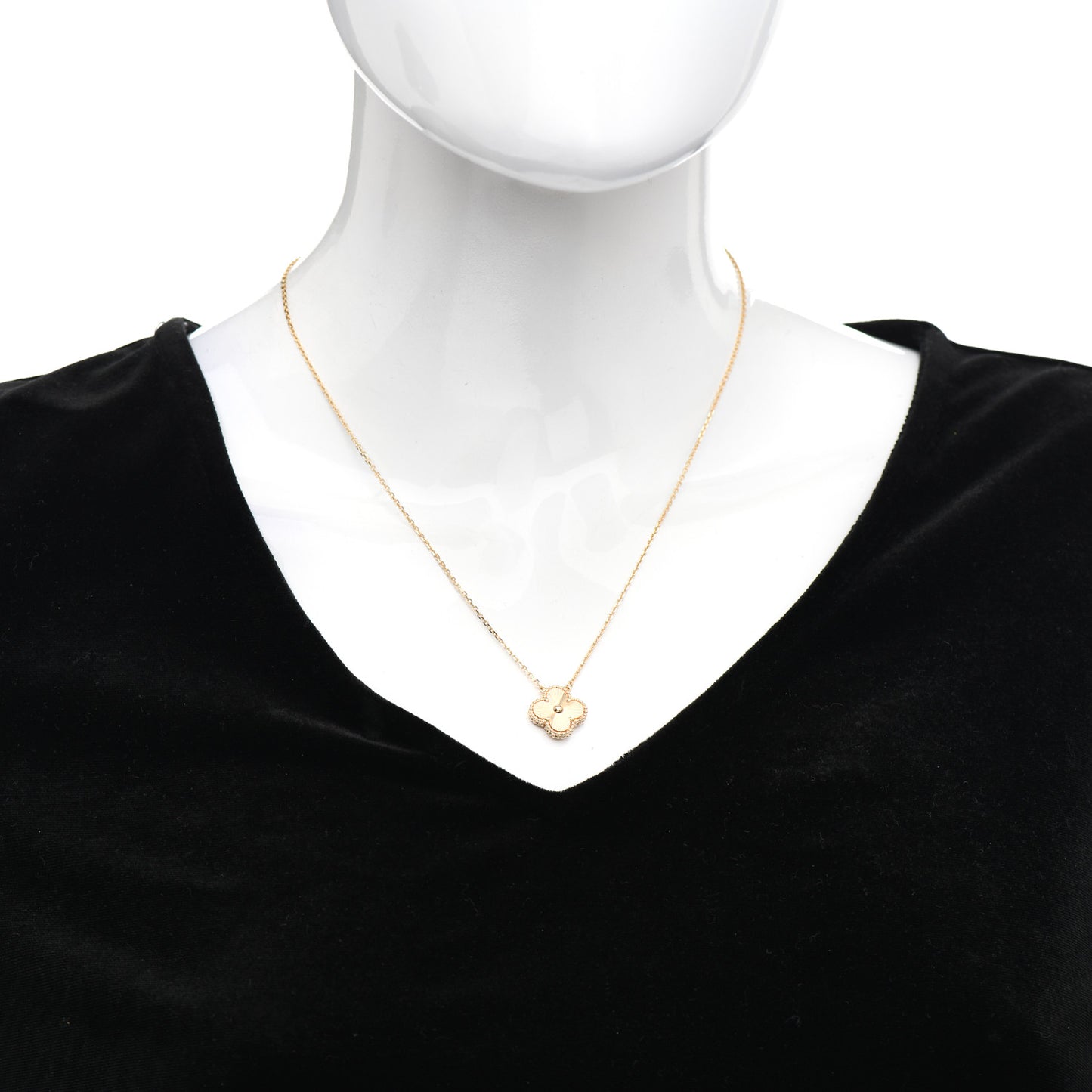 18K Yellow Gold Guilloche Vintage Alhambra Pendant Necklace