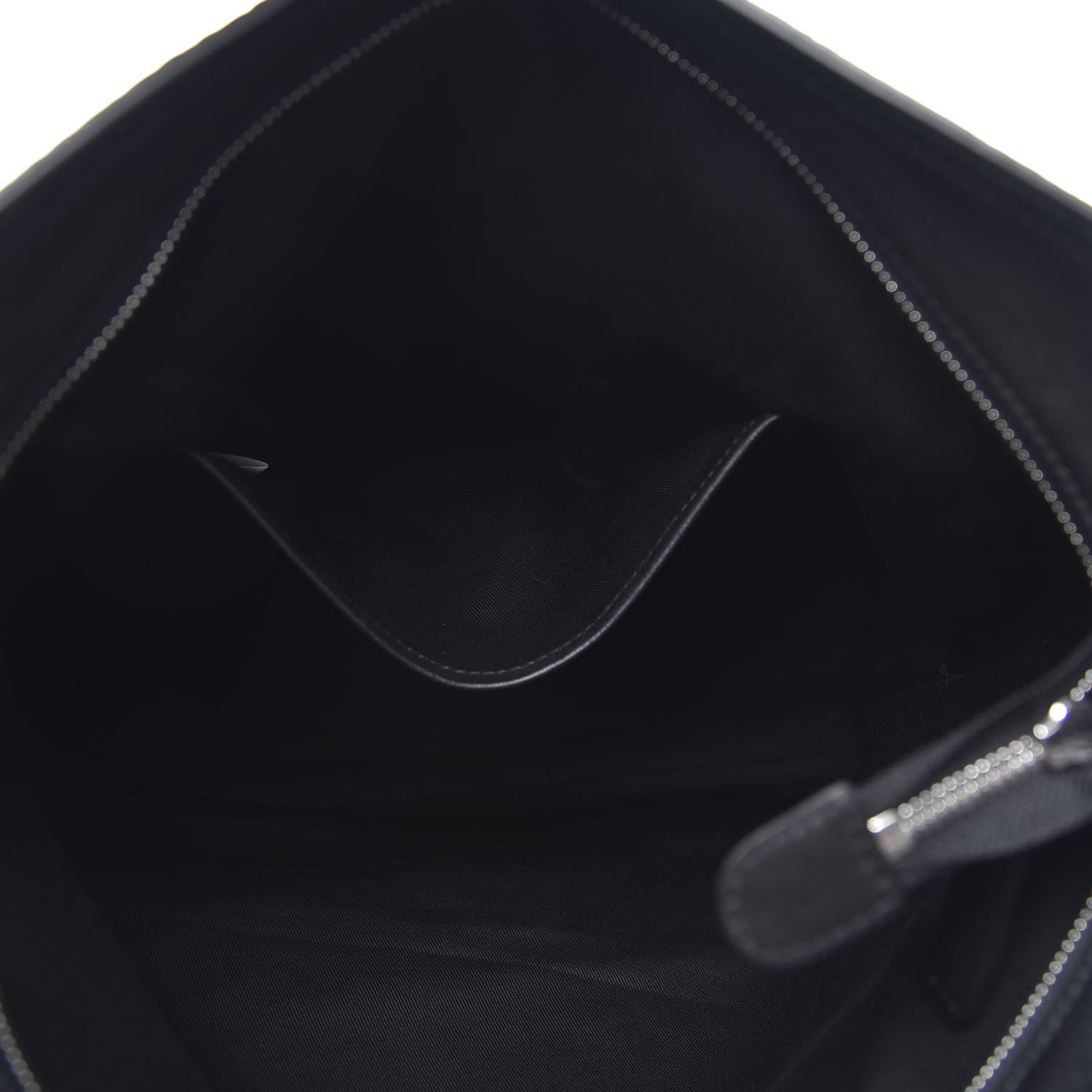 MCM Metallic Visetos Medium Hobo Bag Scooter Red 8 of 11