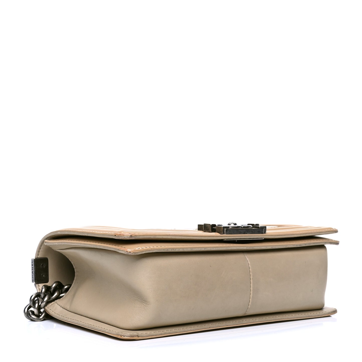 Patent Calfskin Enamel Quilted Medium Boy Flap Beige