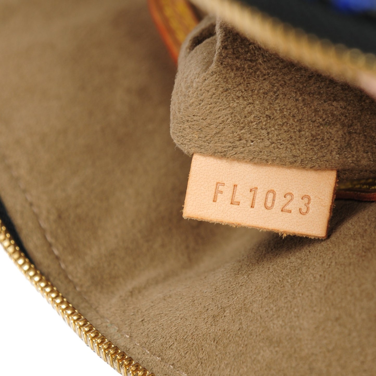 Monogram Multicolor Alma Black