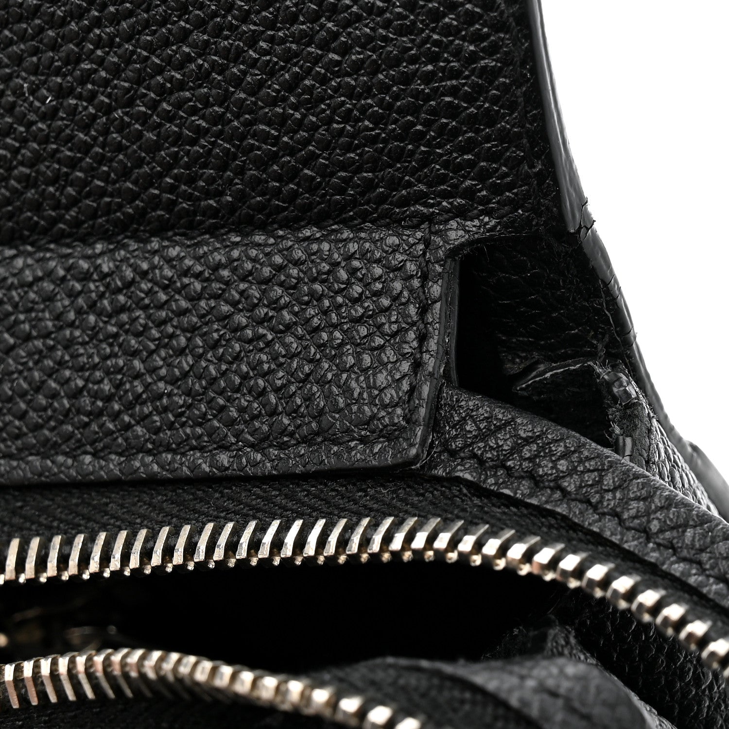 Saint Laurent Grained Calfskin Medium Cabas Rive Gauche Black 33 of 41