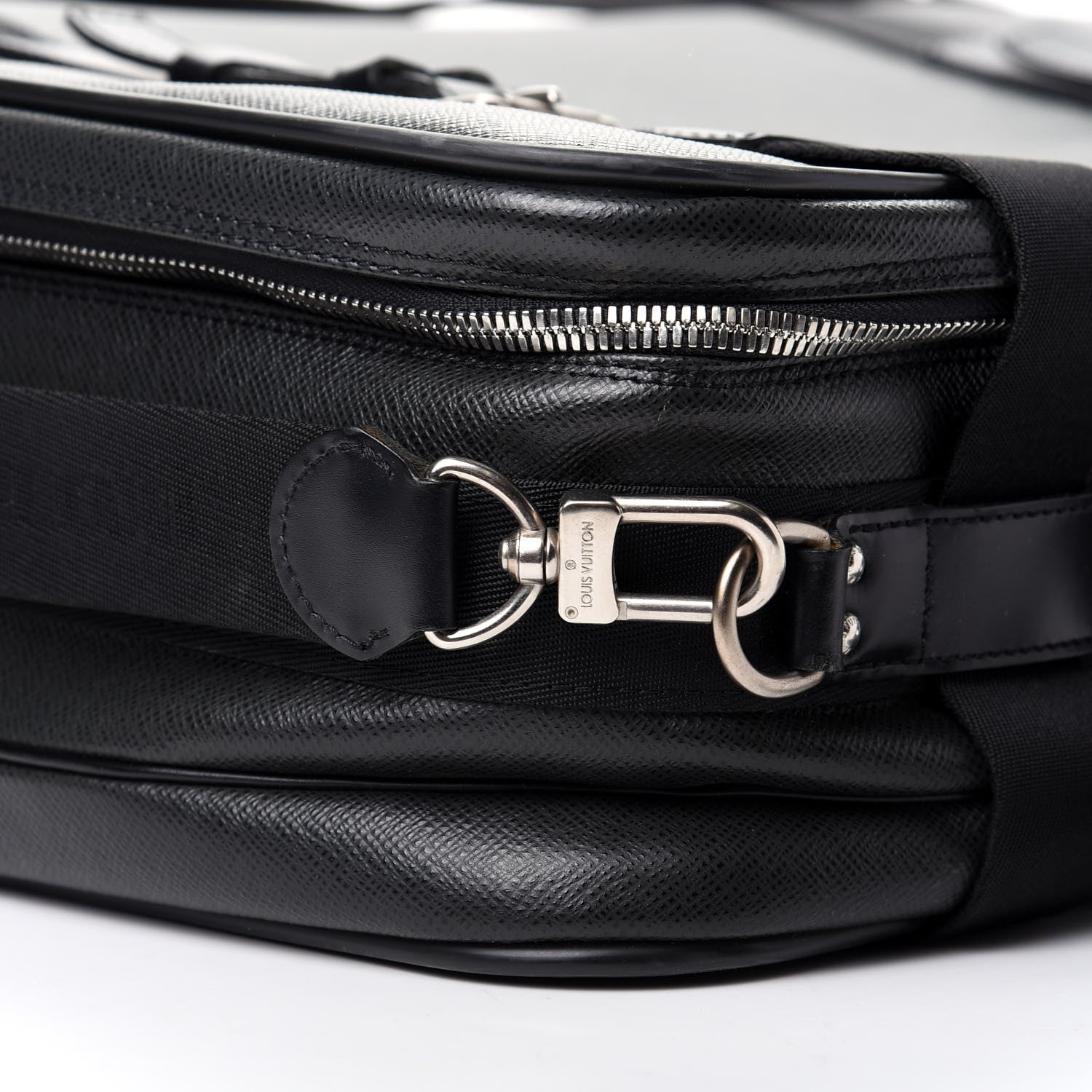 Louis Vuitton Taiga Satellite 53 Slate 7 of 13