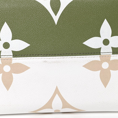 Louis Vuitton Monogram Giant Onthego GM Kaki Beige 11 of 15