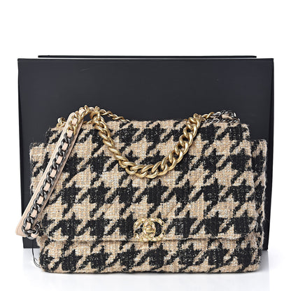 Chanel Tweed Maxi 19 Flap Beige Black 11 of 11
