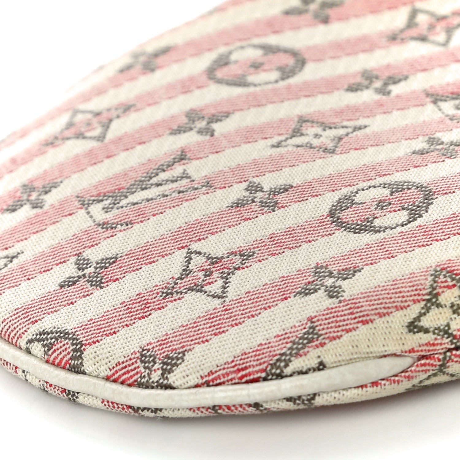 Louis Vuitton Mini Lin Croisette Round Coin Purse Rouge 9 of 9