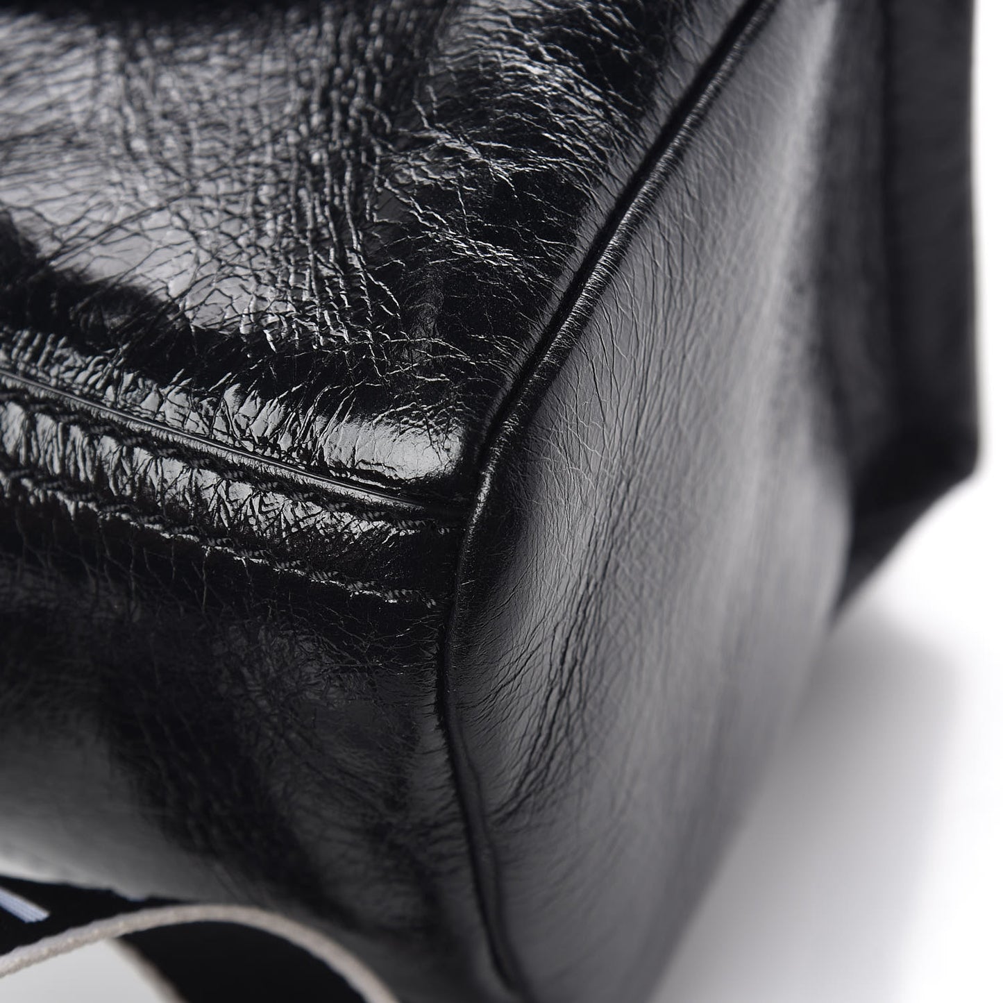 Crinkled Patent Deerskin Mini Pandora Black