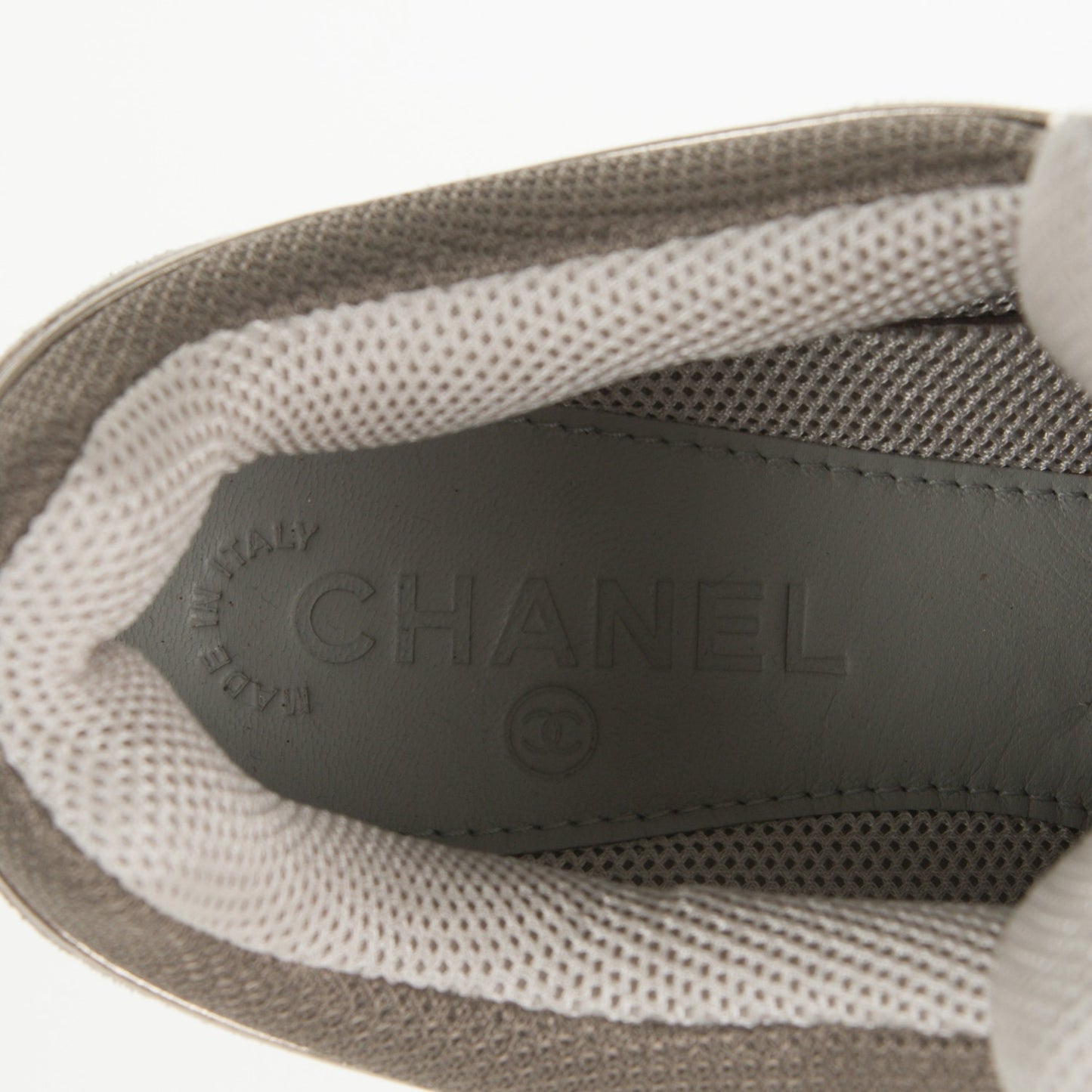 Suede Calfskin CC Sneakers 40 Beige Gold Black