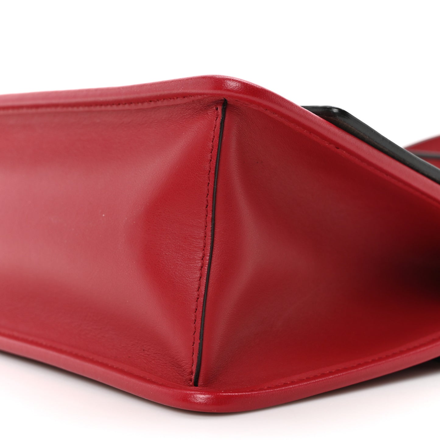 Vitello Century Opaco F is Fendi Kan I Shoulder Fragola