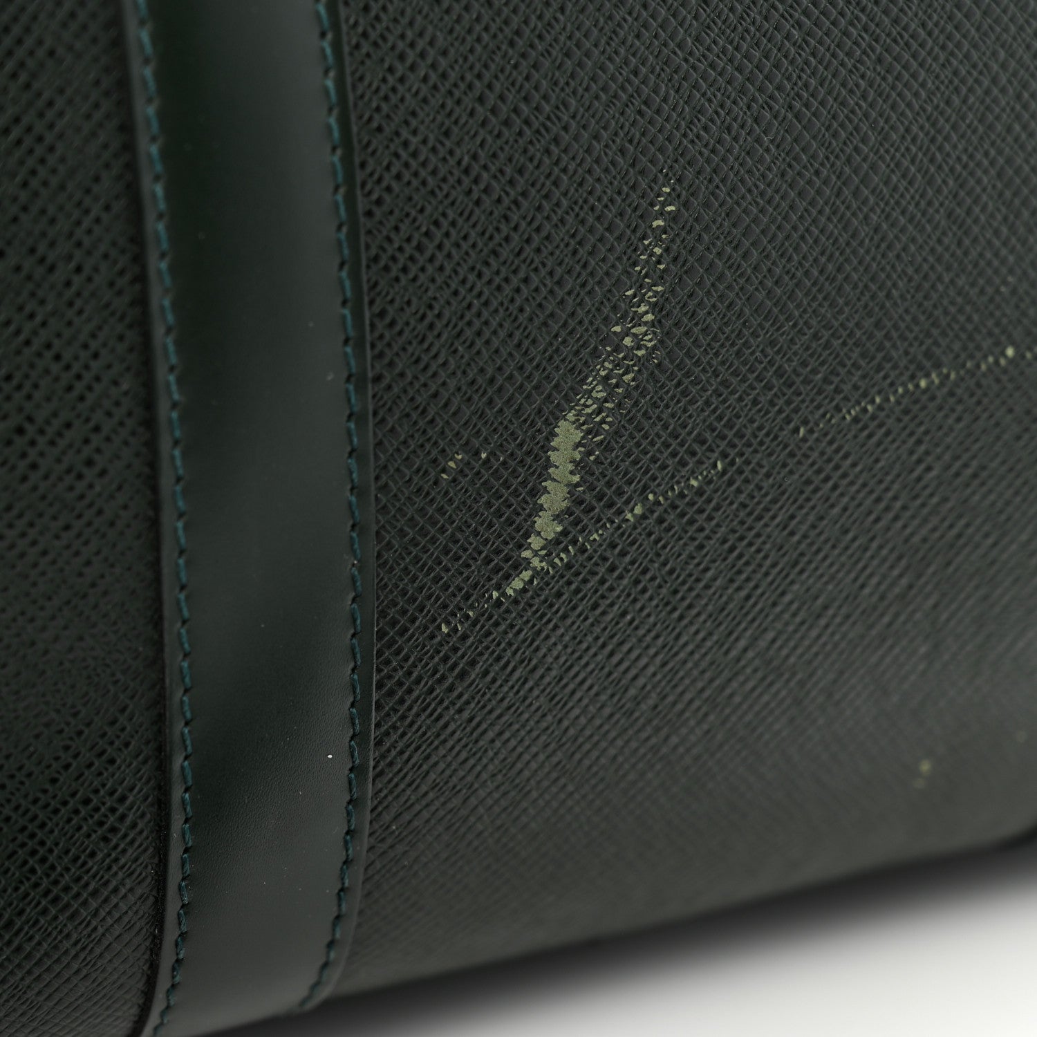 Louis Vuitton Taiga Kendall PM Epicea 10 of 11