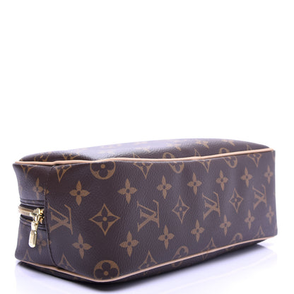 Louis Vuitton Monogram Toiletry Bag 25 4 of 10