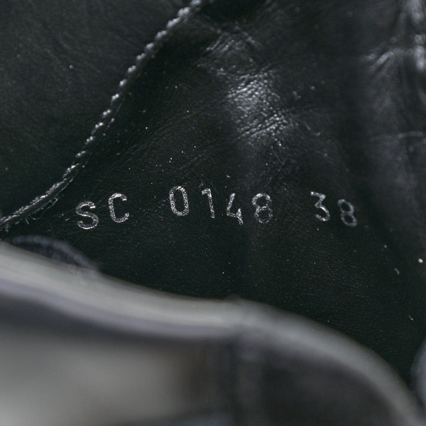 Suede Calfskin Laureate Platform Desert Boots 38 Black