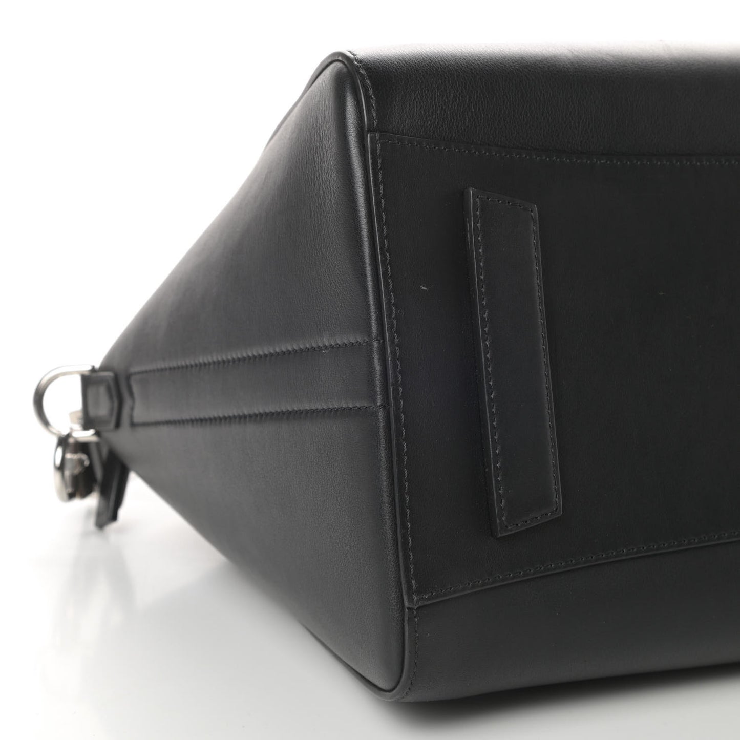 Calfskin Medium Metal Antigona Black