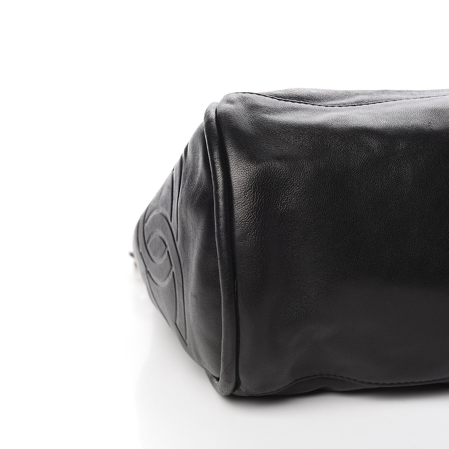 Chanel Lambskin Large Ultimate Soft Tote Black 7 of 9