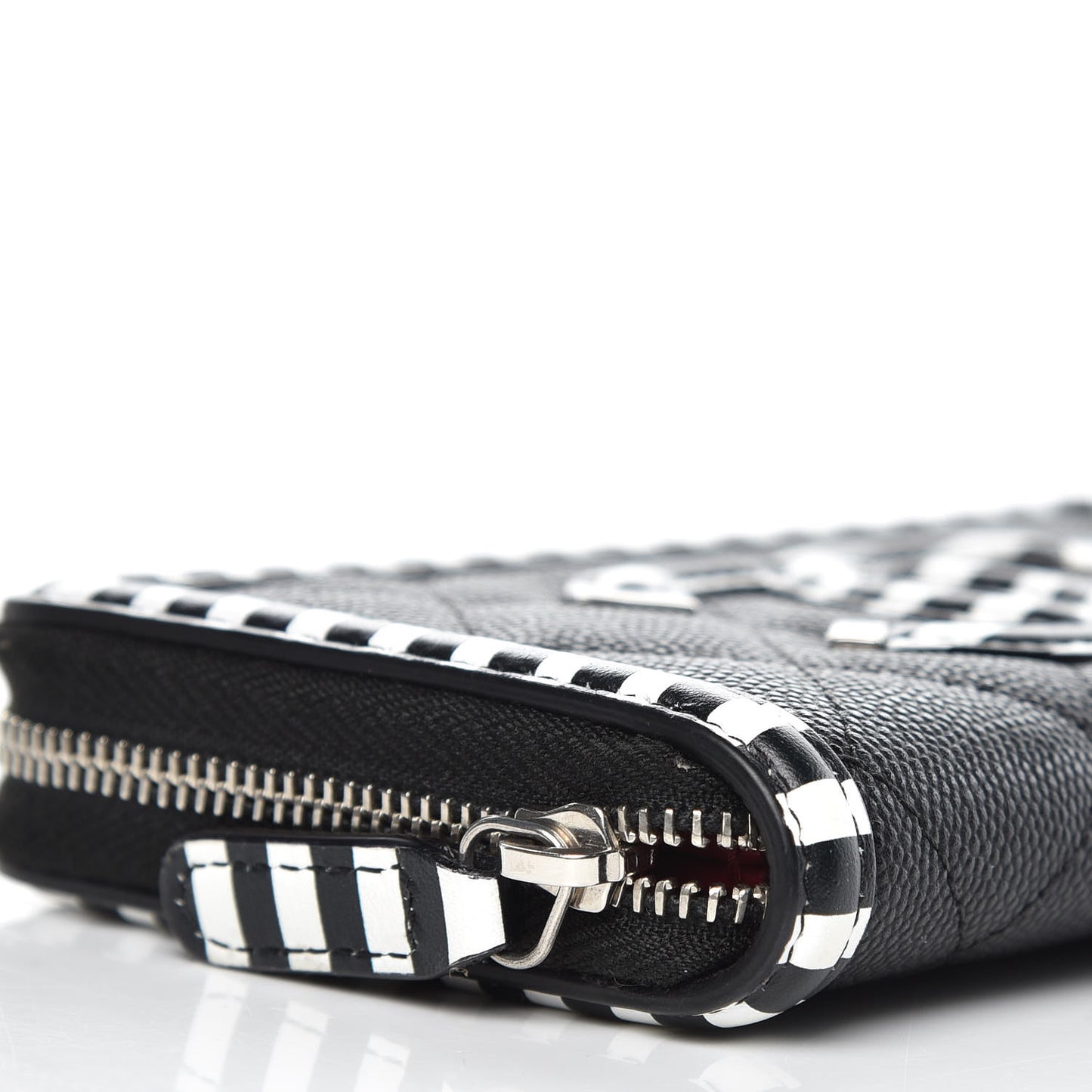 Caviar Quilted Stripe Filigree Zip Wallet Black White