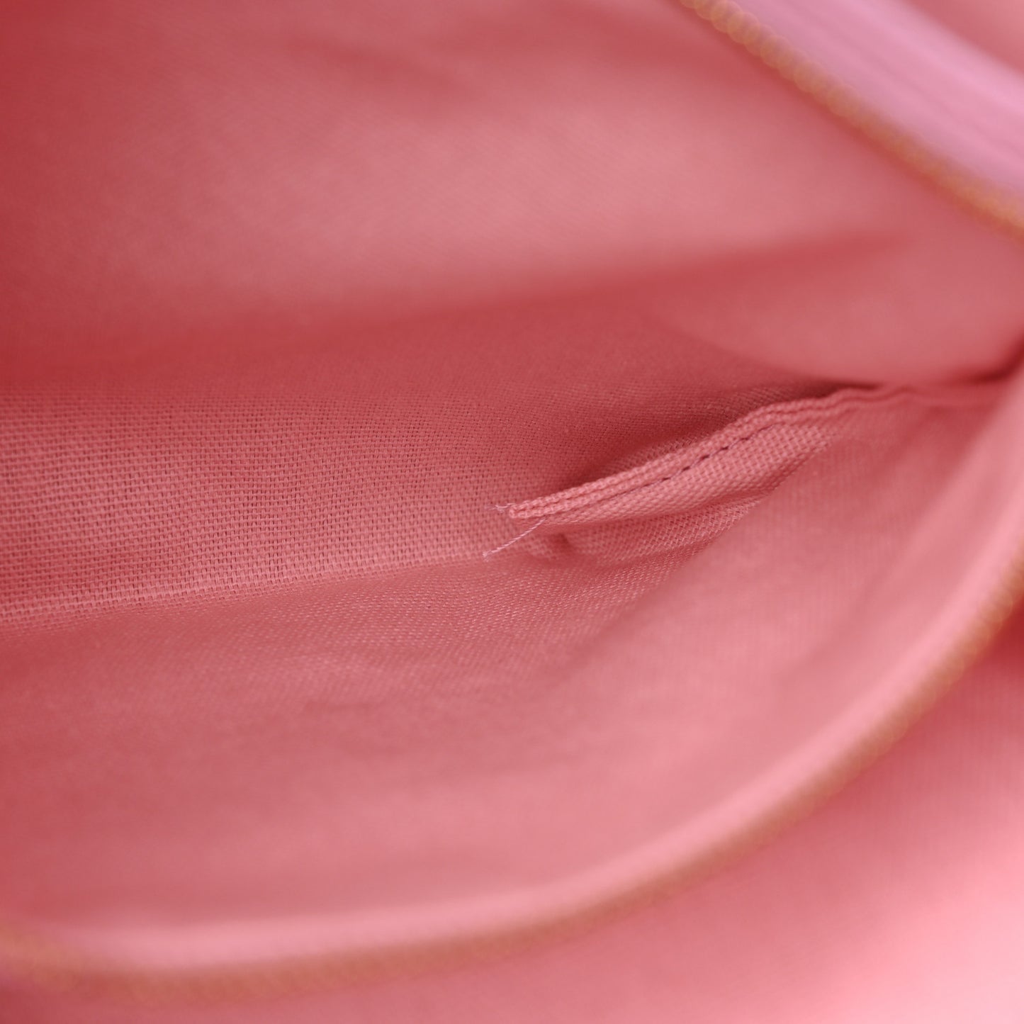 Calfskin Medium Voyou Bag Pink