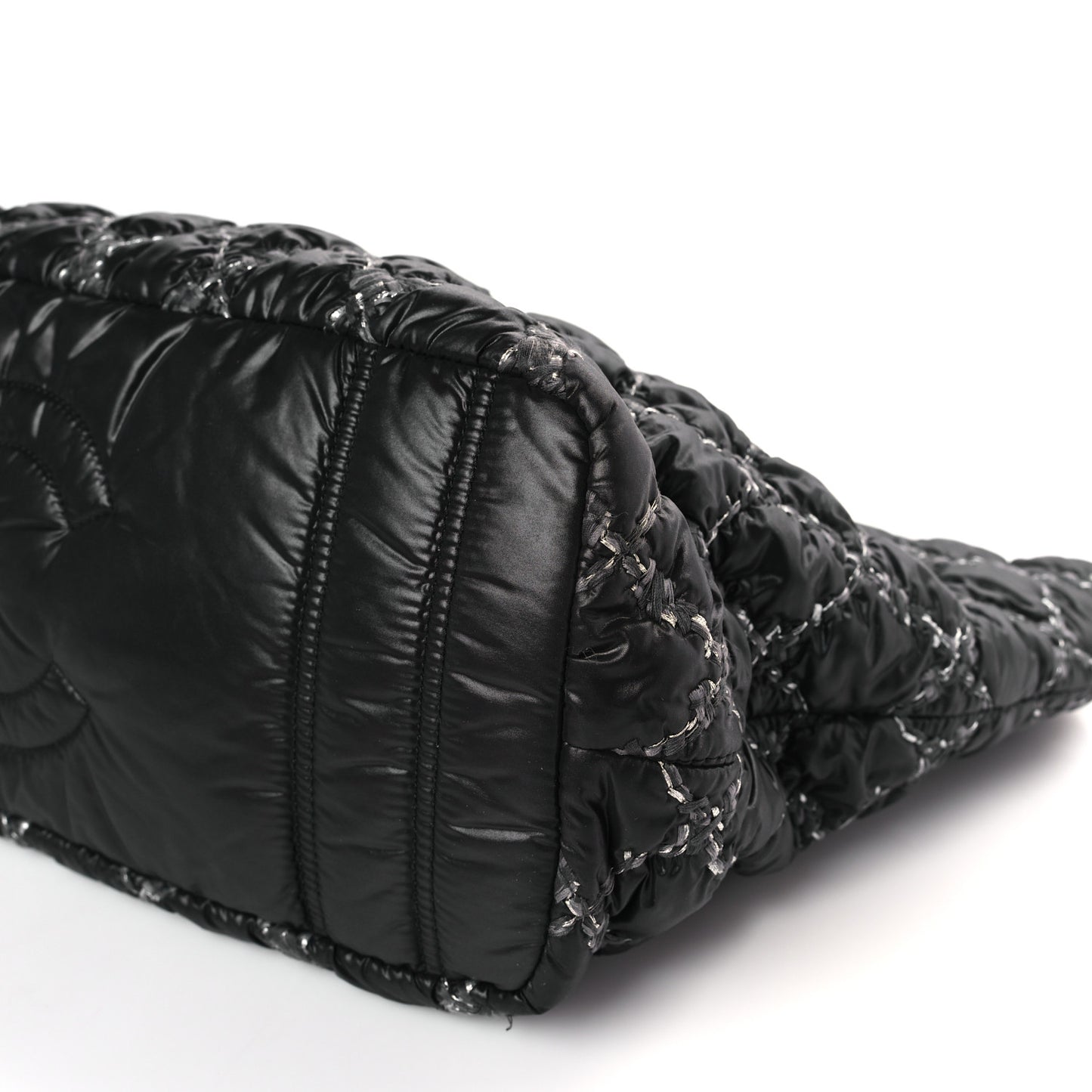 Nylon Quilted Tweed Stitch Bubble Tote Black