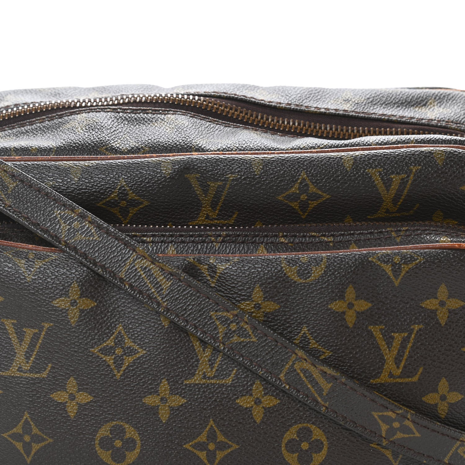 Louis Vuitton Monogram Nil 28 8 of 10