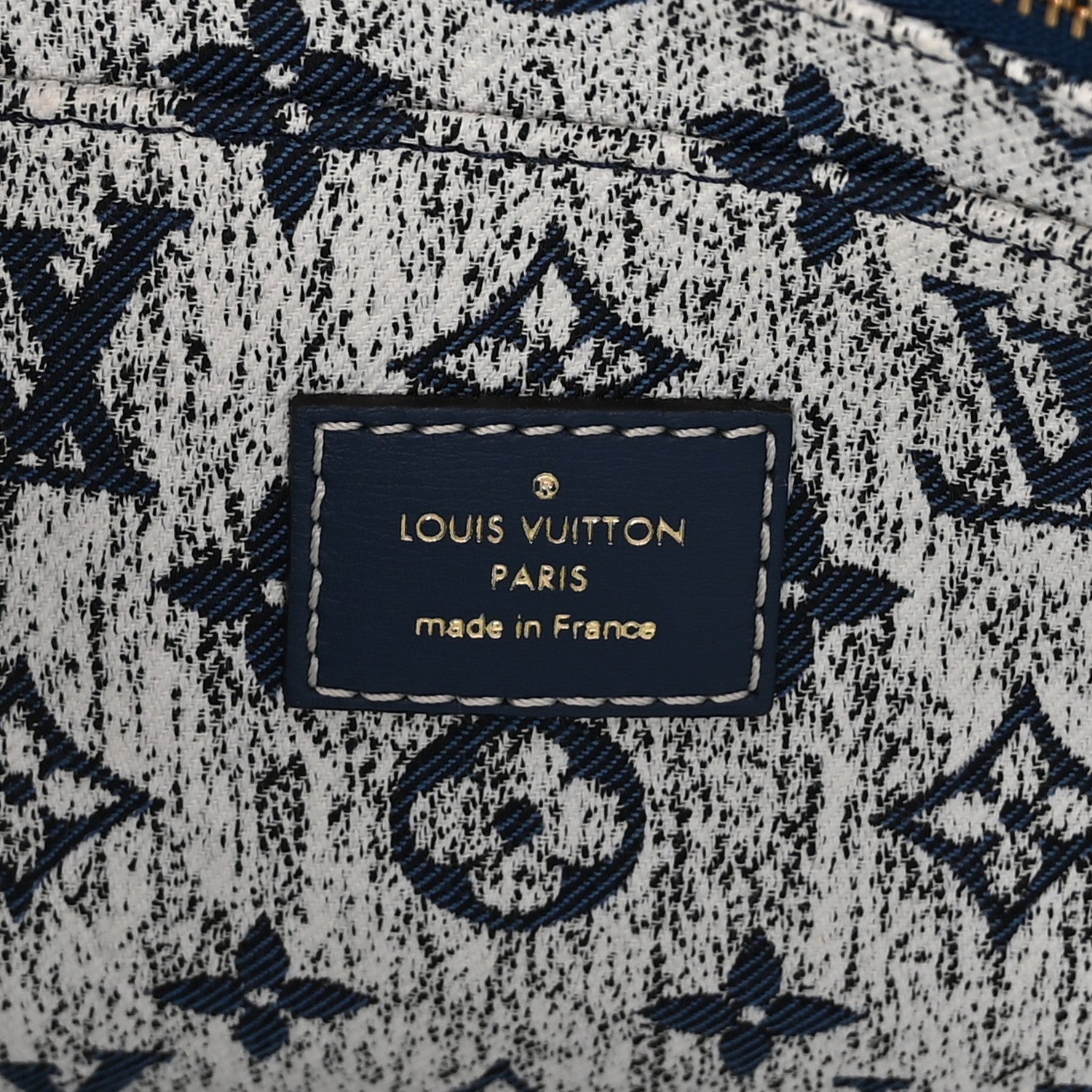 Louis Vuitton Monogram Jacquard Denim Onthego MM Bleu 6 of 9
