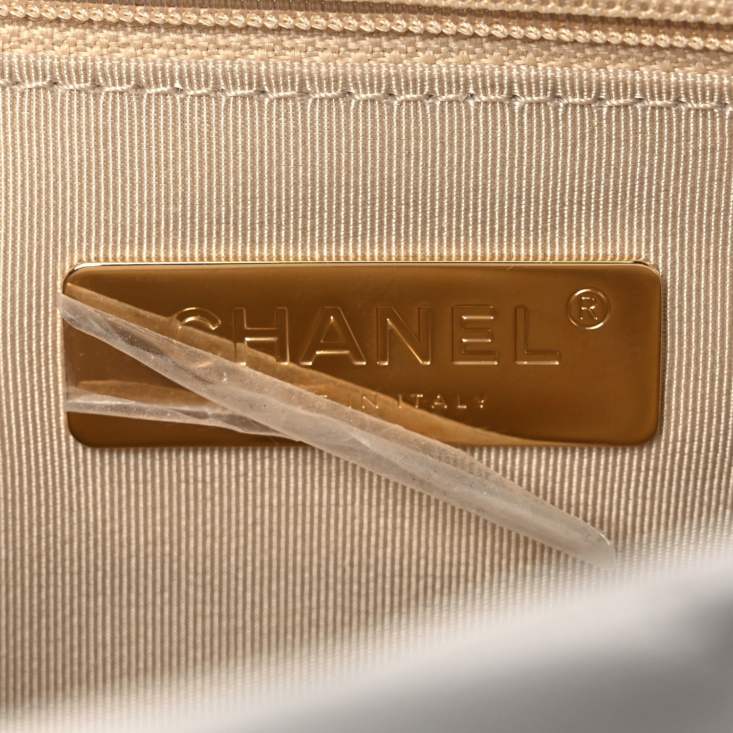 Chanel Goatskin Quilted Medium Chanel 19 Flap White 6 of 12
