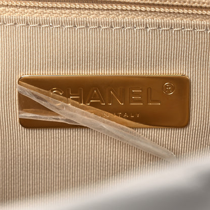 Chanel Goatskin Quilted Medium Chanel 19 Flap White 6 of 12