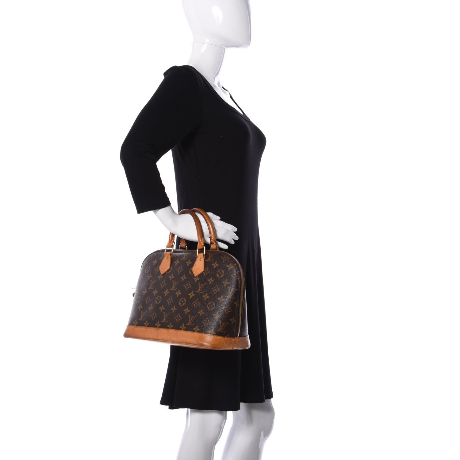 Louis Vuitton Monogram Alma PM 2 of 29