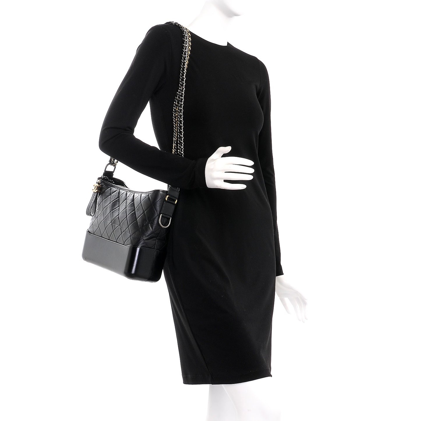Aged Calfskin Quilted Medium Gabrielle Hobo Black