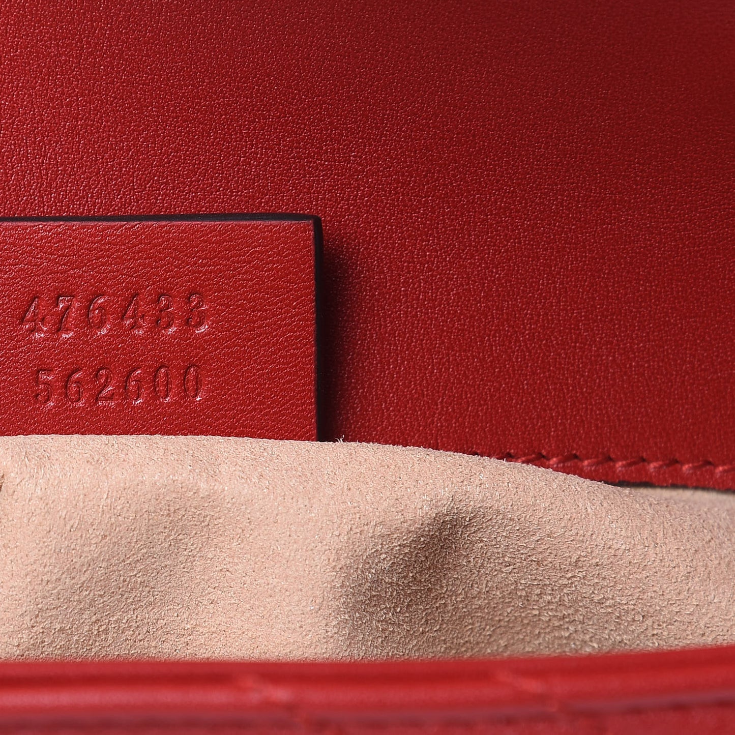 Calfskin Matelasse Super Mini GG Marmont Shoulder Bag Hibiscus Red