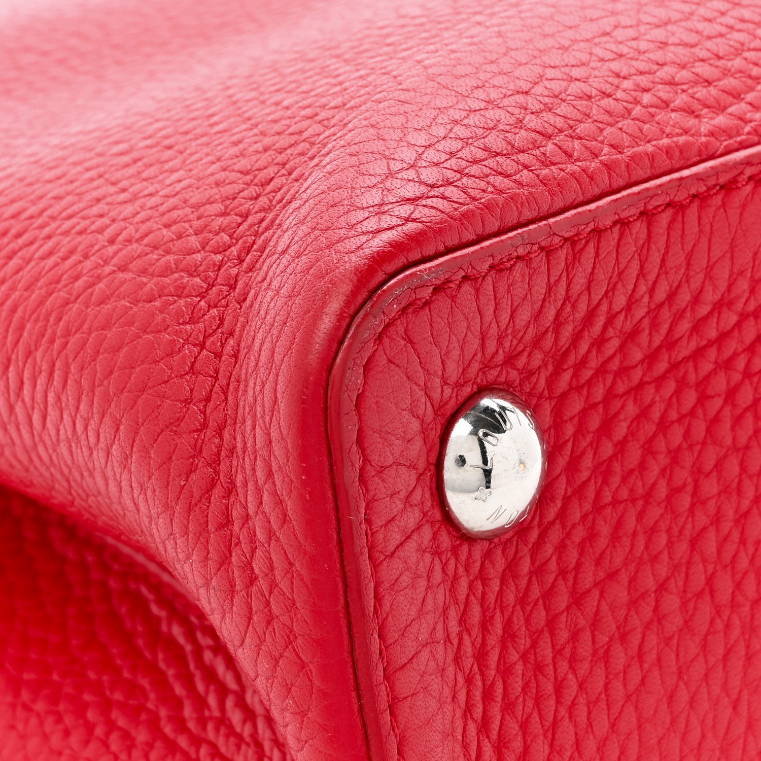 Louis Vuitton Taurillon Capucines PM Rubis 10 of 14